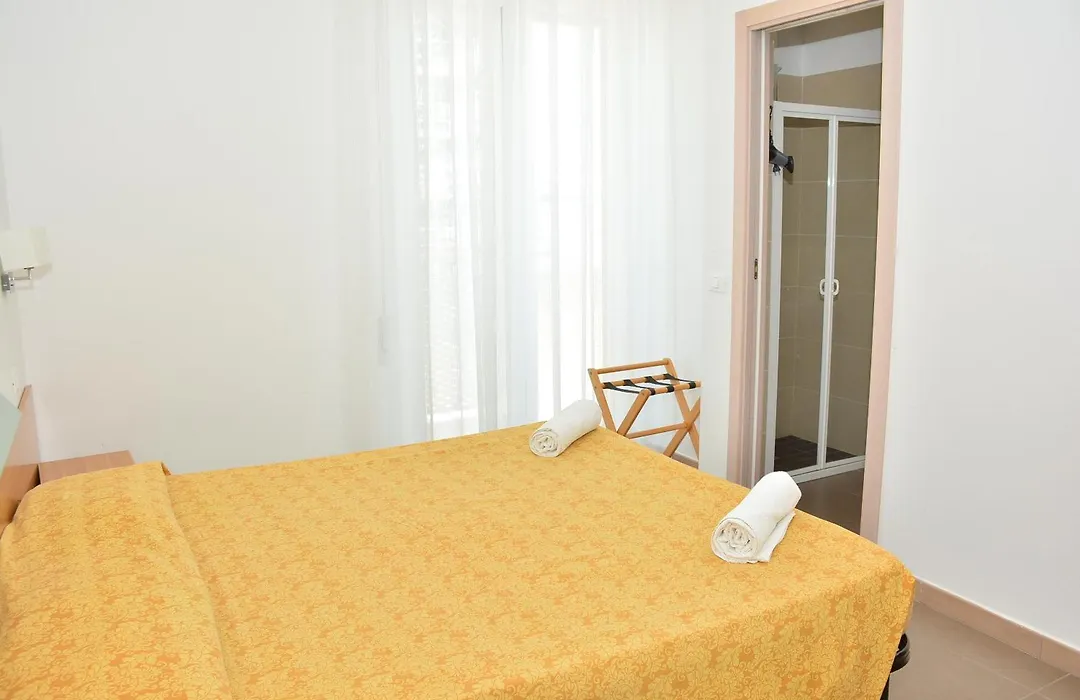 Hotel Marisa-1